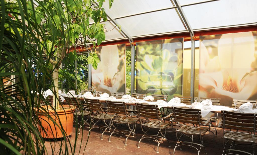 Hotel - Restaurant Erich Roediger Bad Staffelstein Exterior photo