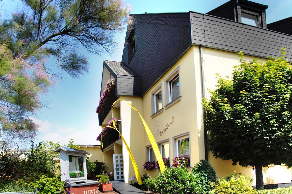 Hotel - Restaurant Erich Roediger Bad Staffelstein Exterior photo