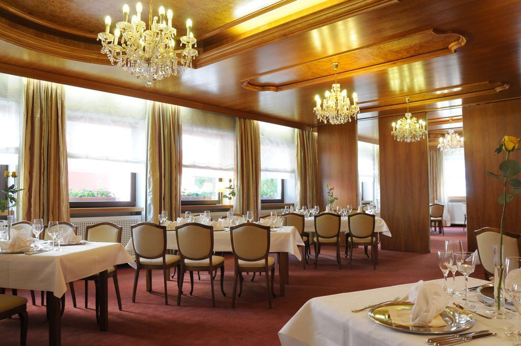 Hotel - Restaurant Erich Roediger Bad Staffelstein Exterior photo